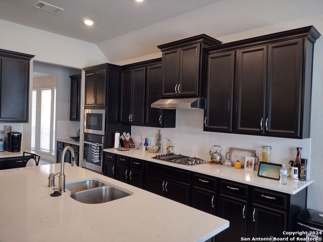 Image 18 of 41 For 12307 Merritt Villa