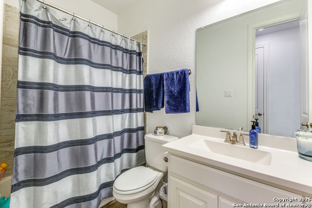 Image 30 of 50 For 24502 Emilia Way