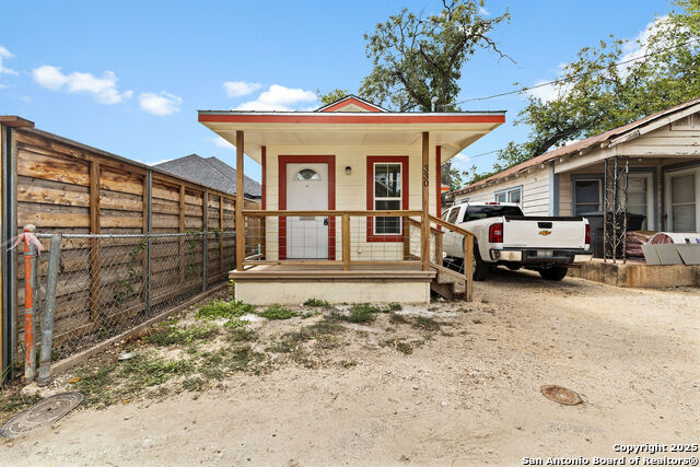 Details for 330 Gem  , San Antonio, TX 78204
