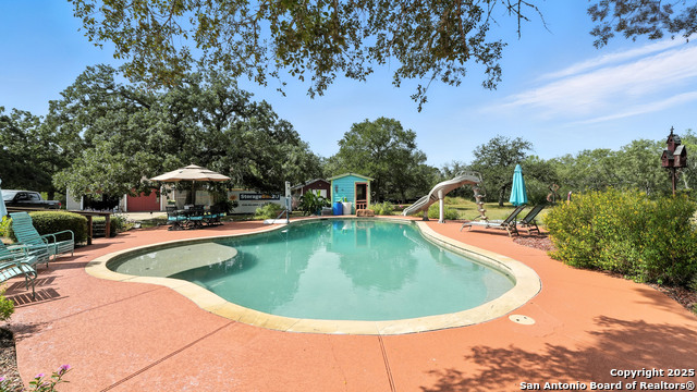 Listing photo id 9 for 6246 Fm 108  