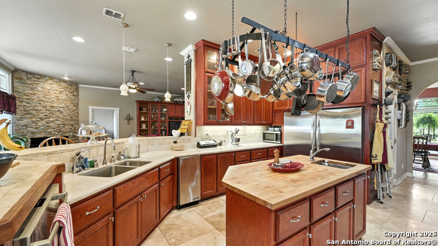 Listing photo id 18 for 6246 Fm 108  