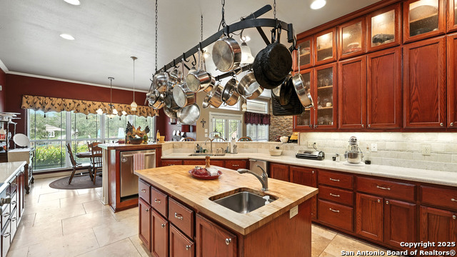 Listing photo id 19 for 6246 Fm 108  