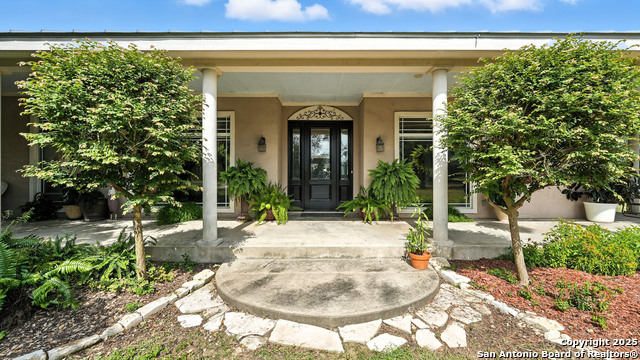 Listing photo id 2 for 6246 Fm 108  