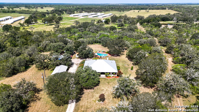 Listing photo id 40 for 6246 Fm 108  