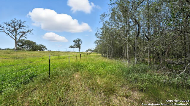 Listing photo id 44 for 6246 Fm 108  