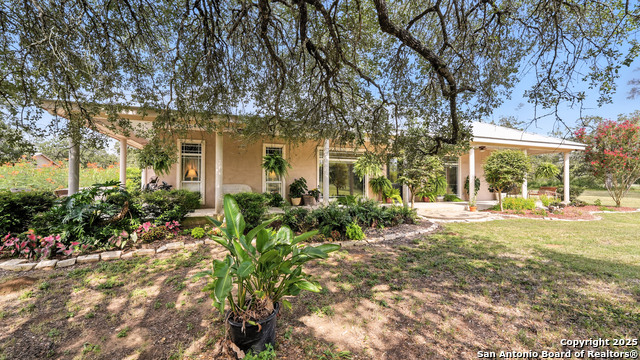 Listing photo id 5 for 6246 Fm 108  