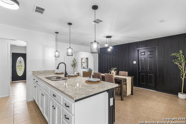 Image 10 of 28 For 4631 Kay Ann