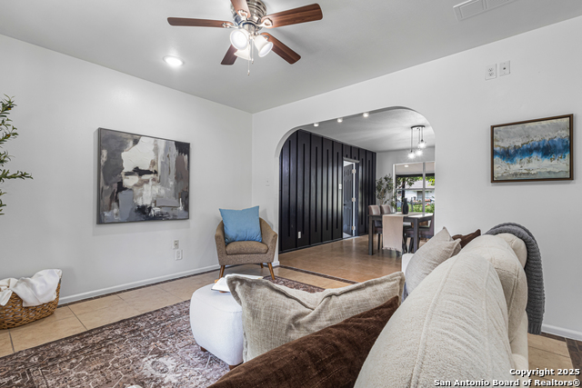 Image 2 of 28 For 4631 Kay Ann