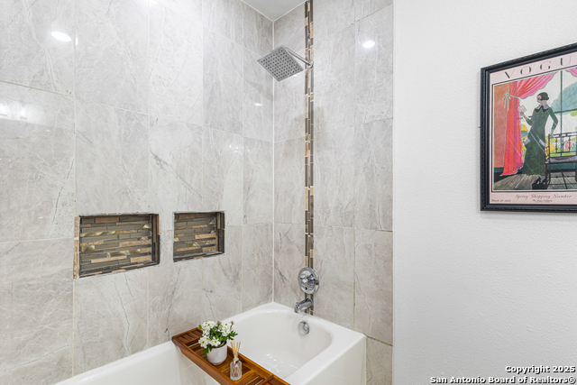 Image 22 of 28 For 4631 Kay Ann