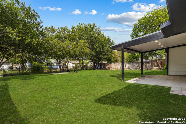 Image 23 of 28 For 4631 Kay Ann