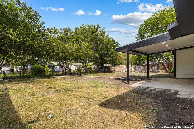 Image 25 of 28 For 4631 Kay Ann