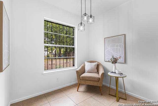 Image 7 of 28 For 4631 Kay Ann