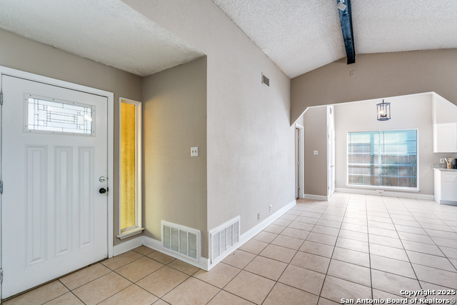 Image 4 of 25 For 14206 Short Horn