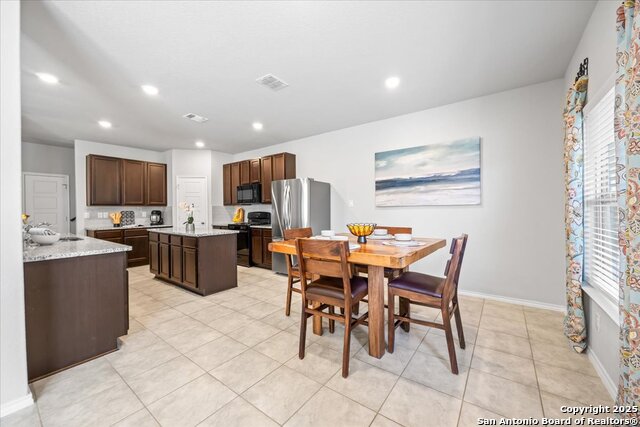 Image 13 of 34 For 140 Whitetail Pass