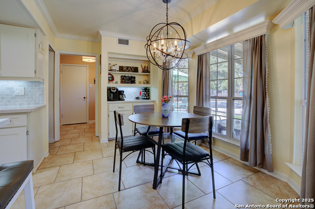 Image 16 of 43 For 310 Stoneham Circle