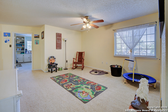 Image 21 of 43 For 310 Stoneham Circle