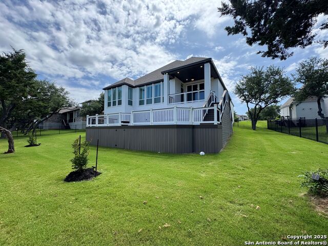 Listing photo id 48 for 2129 Glendon Drive