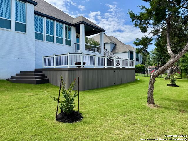 Listing photo id 49 for 2129 Glendon Drive