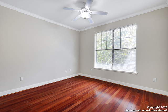 Image 21 of 26 For 7342 Oak Manor Dr  3106