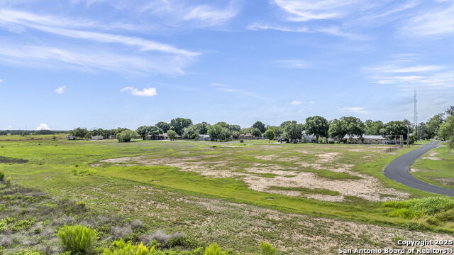 Listing photo id 18 for 00 County Road 585