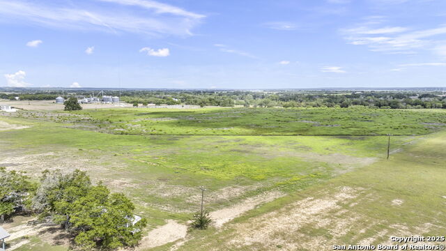 Listing photo id 19 for 00 County Road 585