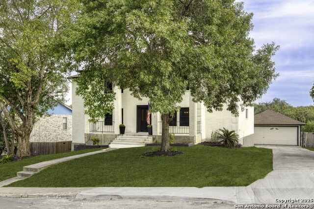 Image 4 of 49 For 7738 Oakhill Park