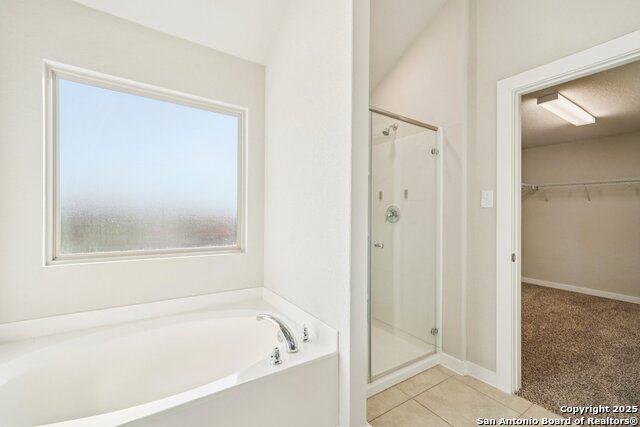 Image 19 of 32 For 15015 Costa Leon