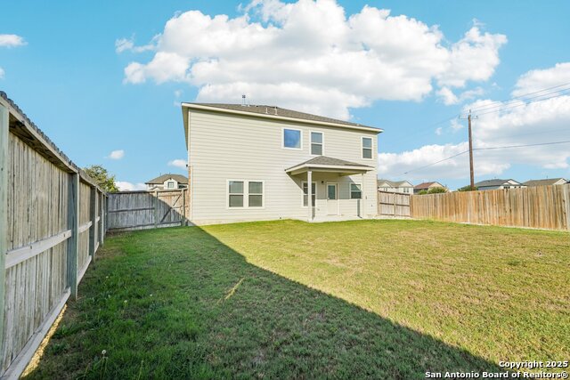 Image 25 of 32 For 15015 Costa Leon