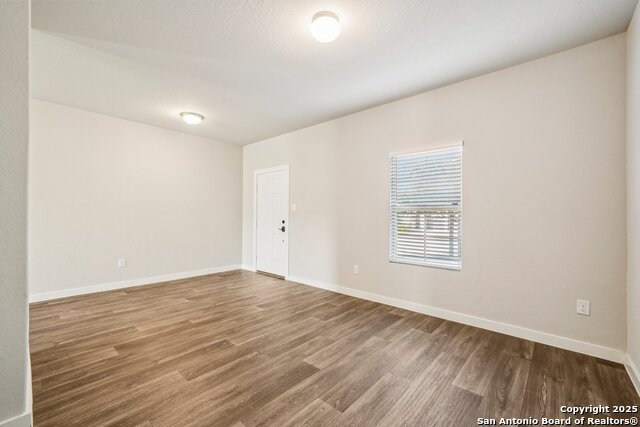 Image 5 of 32 For 15015 Costa Leon