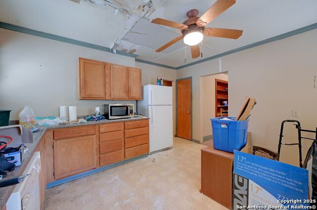 Image 7 of 23 For 815 Pecan