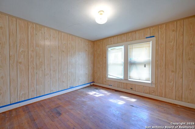 Image 9 of 23 For 815 Pecan