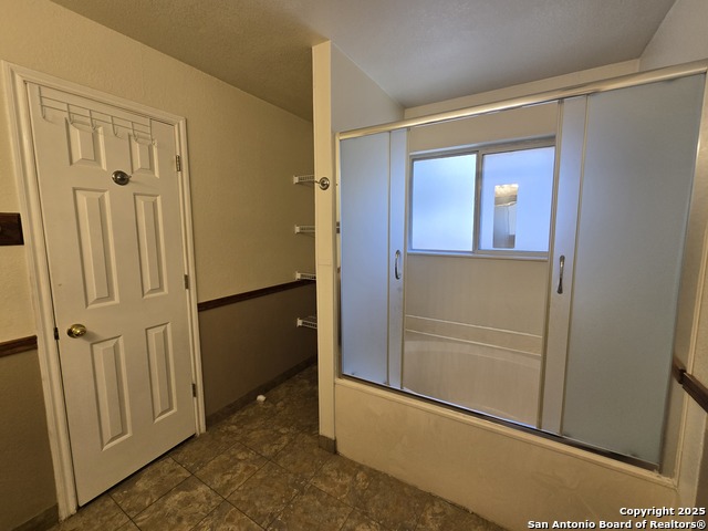 Image 17 of 37 For 2160 Cornerstone Dr