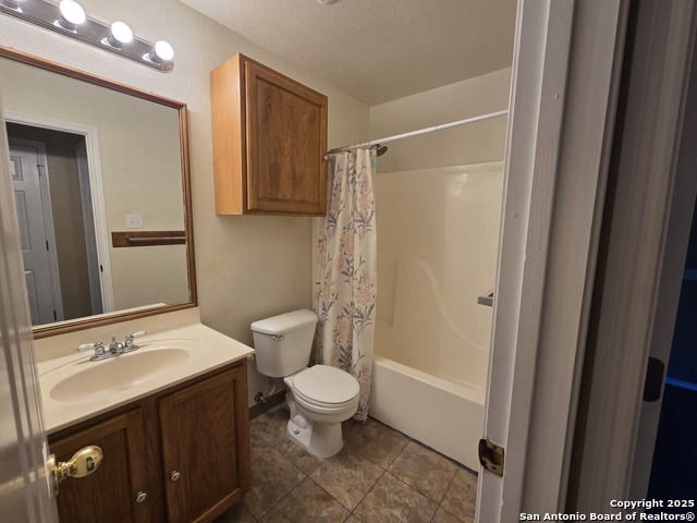 Image 29 of 37 For 2160 Cornerstone Dr