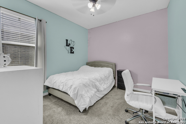 Image 19 of 26 For 327 Amaryllis