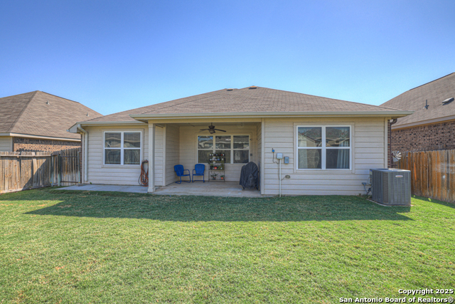 Image 25 of 26 For 327 Amaryllis