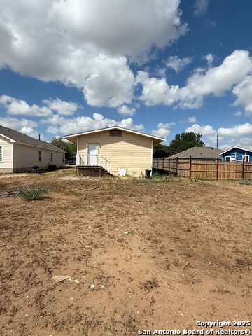 Image 15 of 15 For 5010 Lucinda