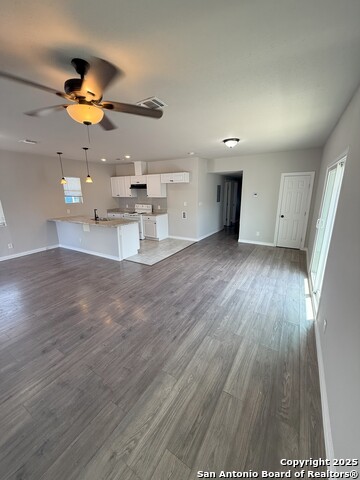 Image 5 of 15 For 5010 Lucinda