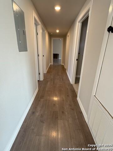 Image 8 of 15 For 5010 Lucinda