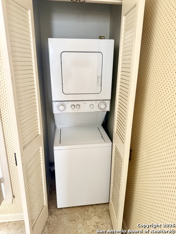 Image 6 of 9 For 5359 Fredericksburg 603