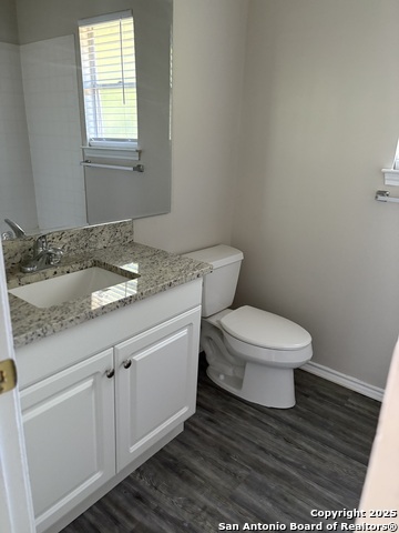 Image 8 of 15 For 9931 Royal Hunt