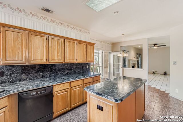 Image 12 of 21 For 15314 Rompel Trail