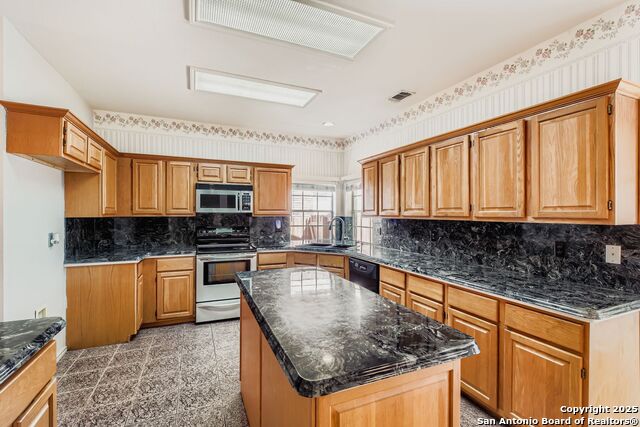 Image 14 of 21 For 15314 Rompel Trail