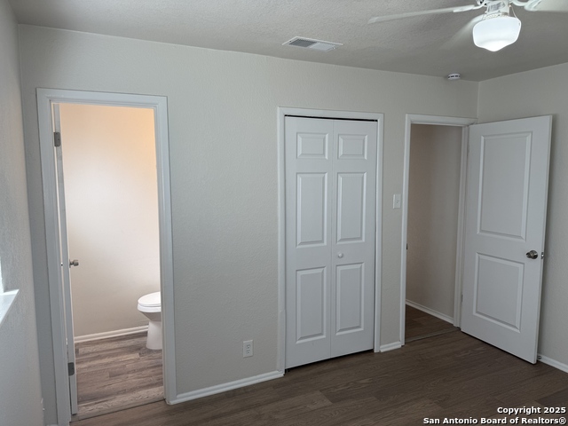 Listing photo id 22 for 6010 Millbank