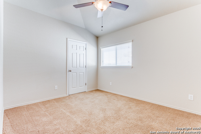 Image 23 of 26 For 209 Country Vale