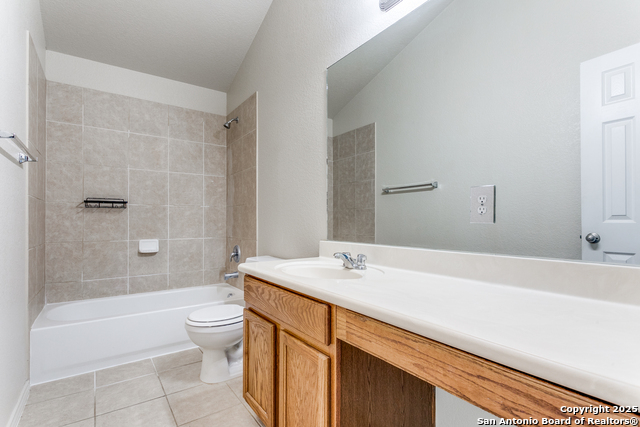 Image 24 of 26 For 209 Country Vale