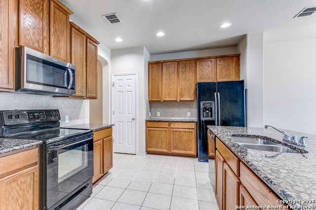 Image 9 of 26 For 209 Country Vale