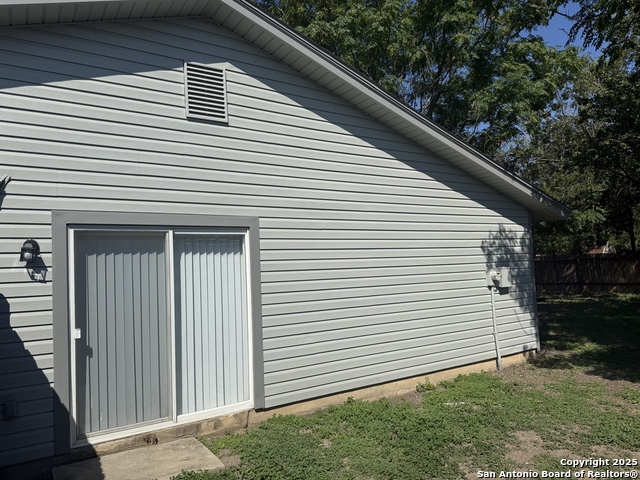 Image 22 of 23 For 9771 Hidden Cross