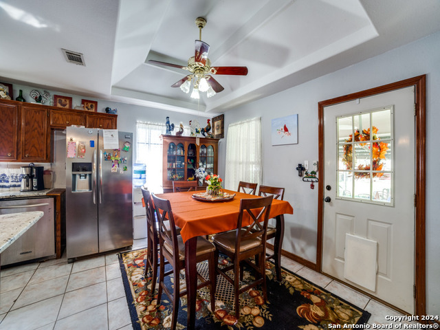 Image 11 of 27 For 403 Hackberry