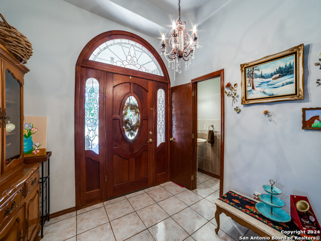 Image 5 of 27 For 403 Hackberry