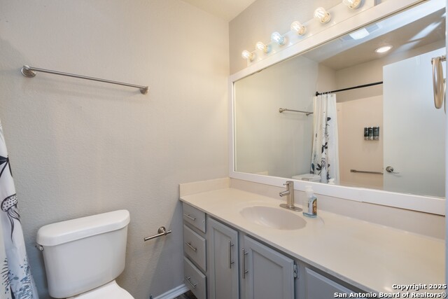 Image 16 of 35 For 306 Dietert Ln 103